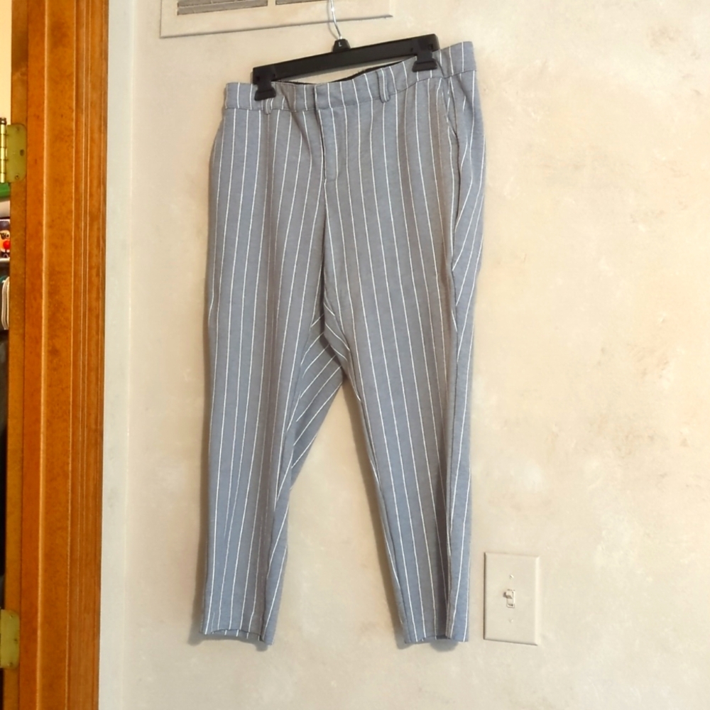 Torrid slacks grey with vertical white stripes size 12R